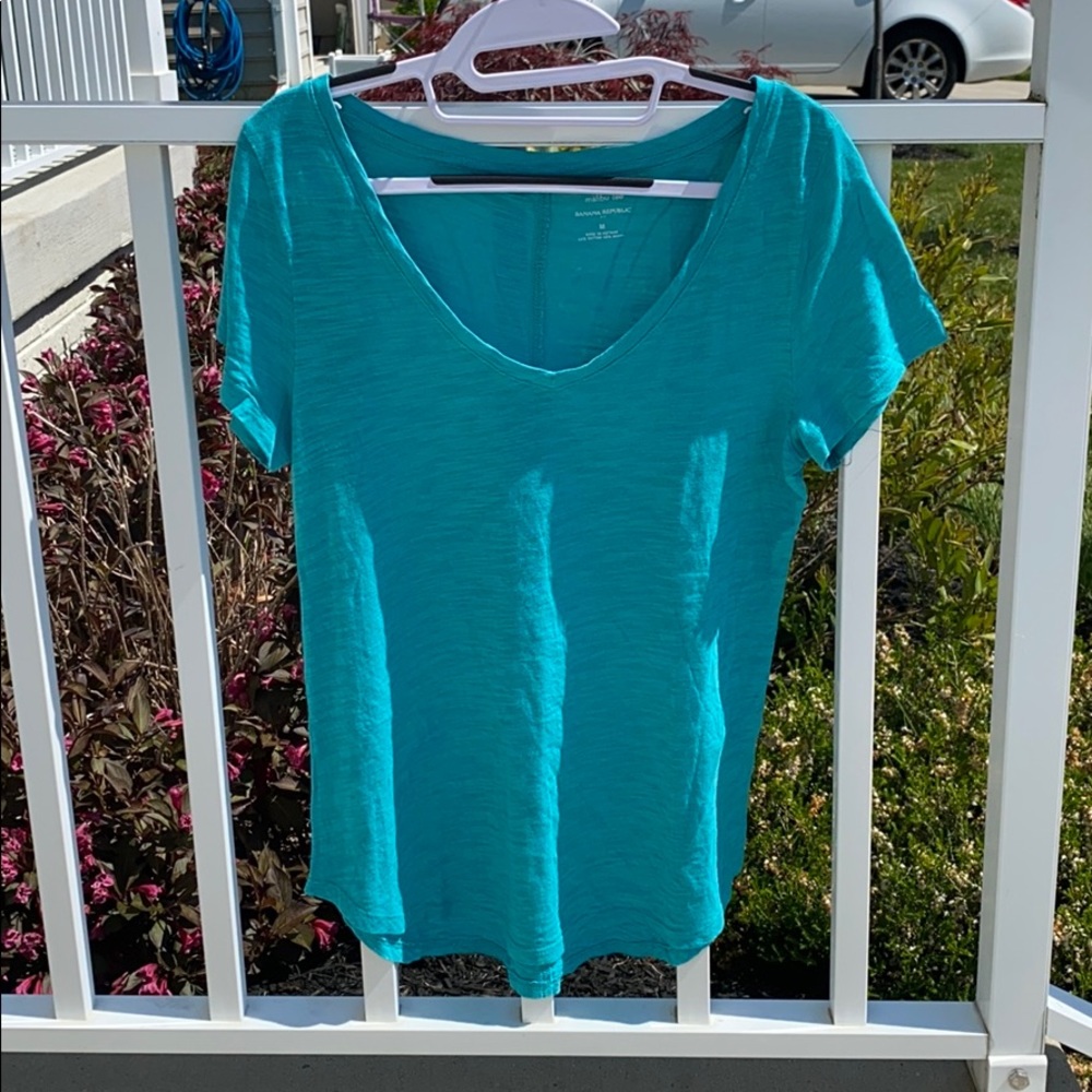 Banana Republic Malibu Tee